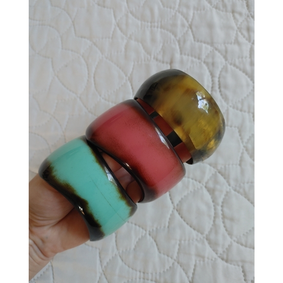 Real bone bangles - Picture 3 of 11